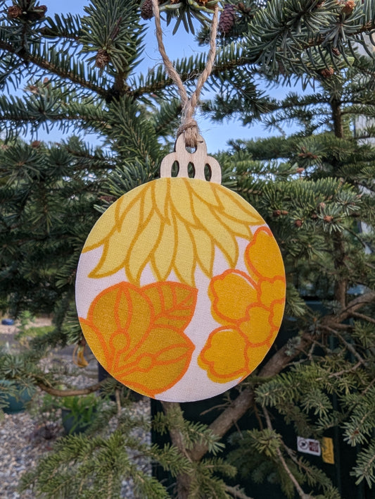 Yellow 70s inspired Handcrafted Floral Wooden Ornament ✨