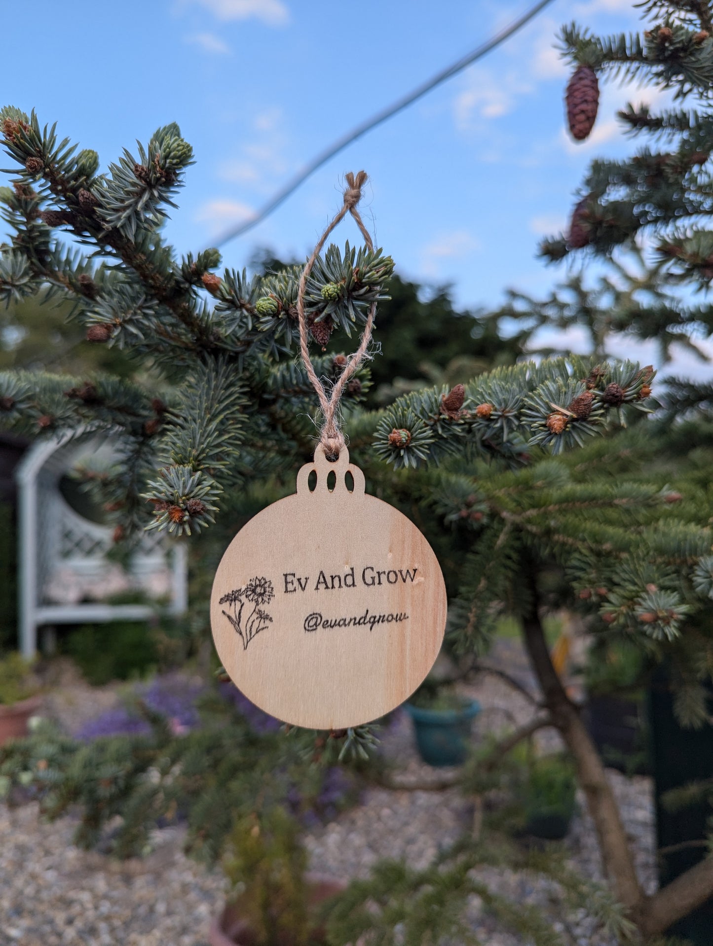 Handcrafted Floral Wooden Ornament✨