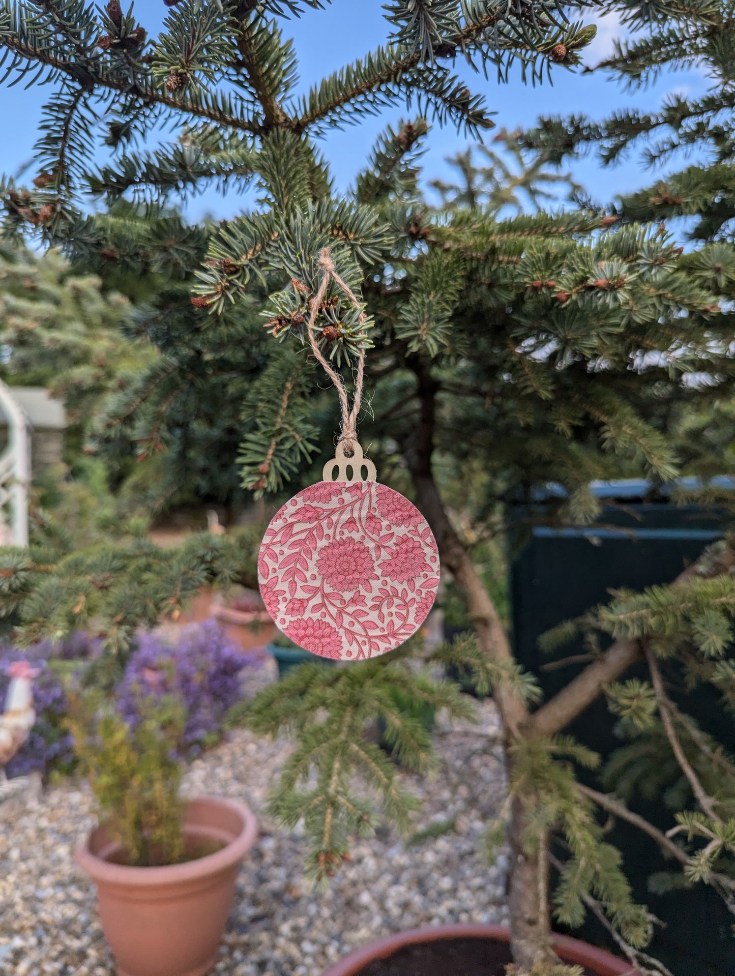 Pink Handcrafted Floral Wooden Ornament✨