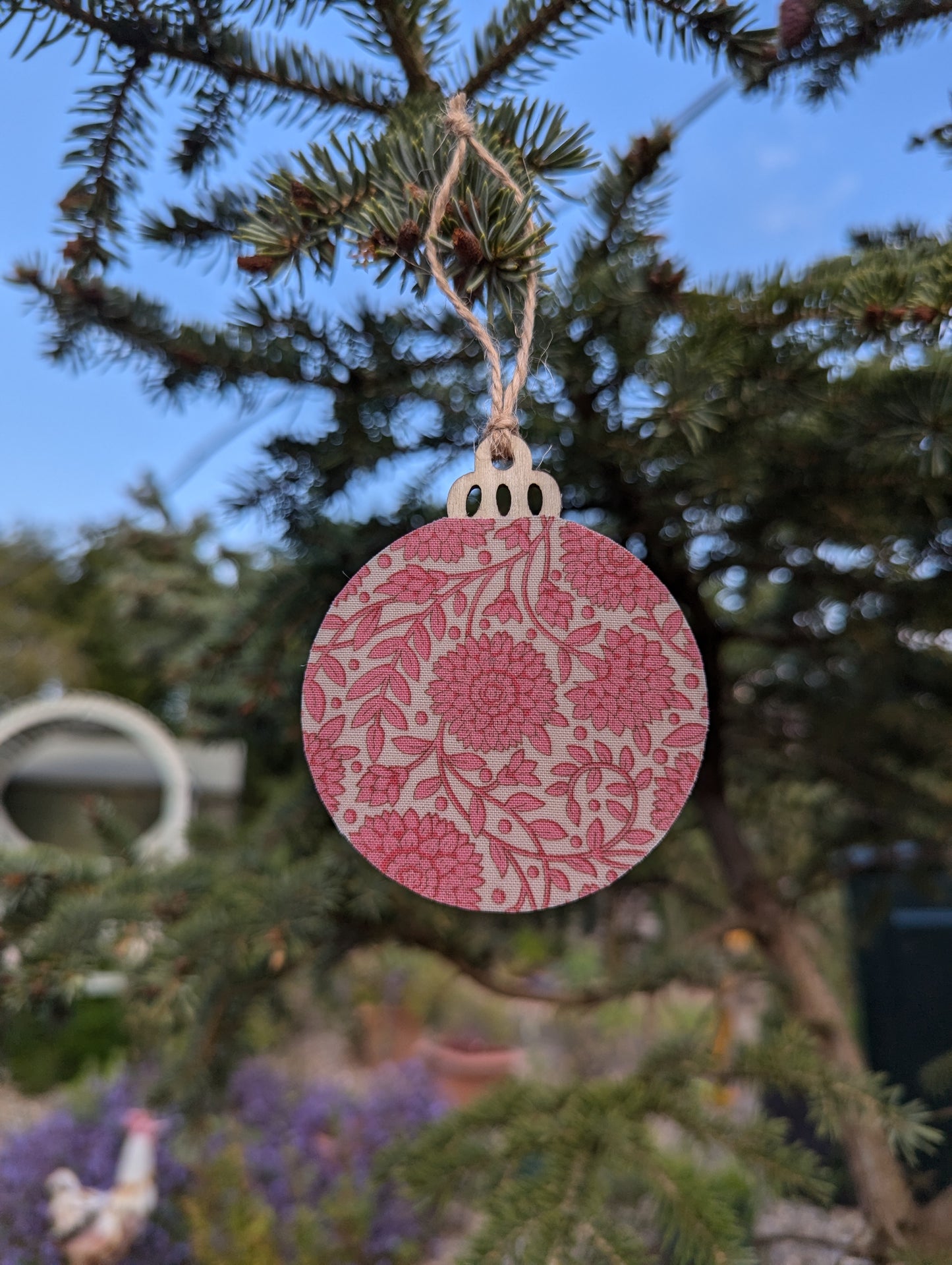 Pink Handcrafted Floral Wooden Ornament✨