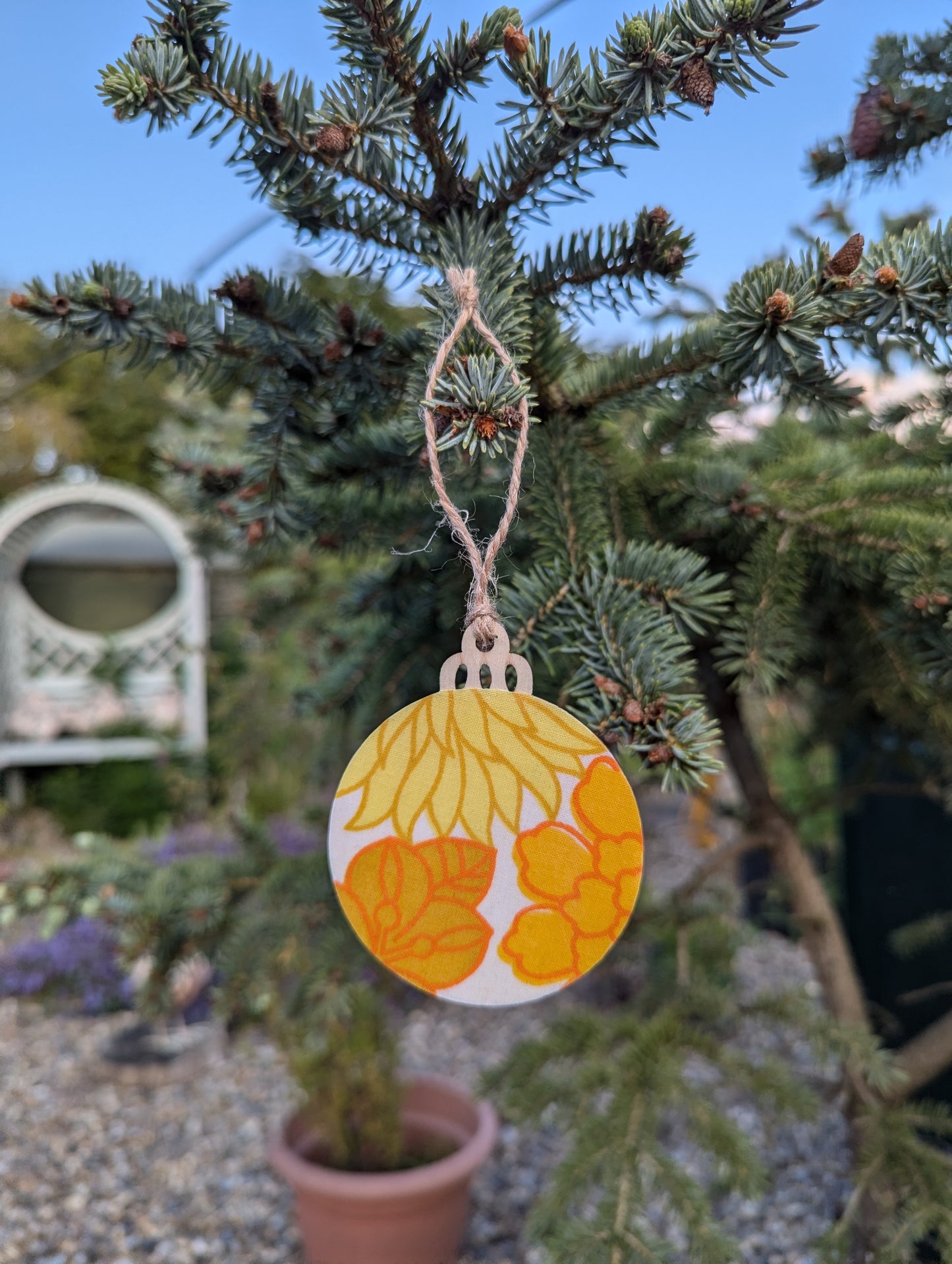 Yellow 70s inspired Handcrafted Floral Wooden Ornament ✨