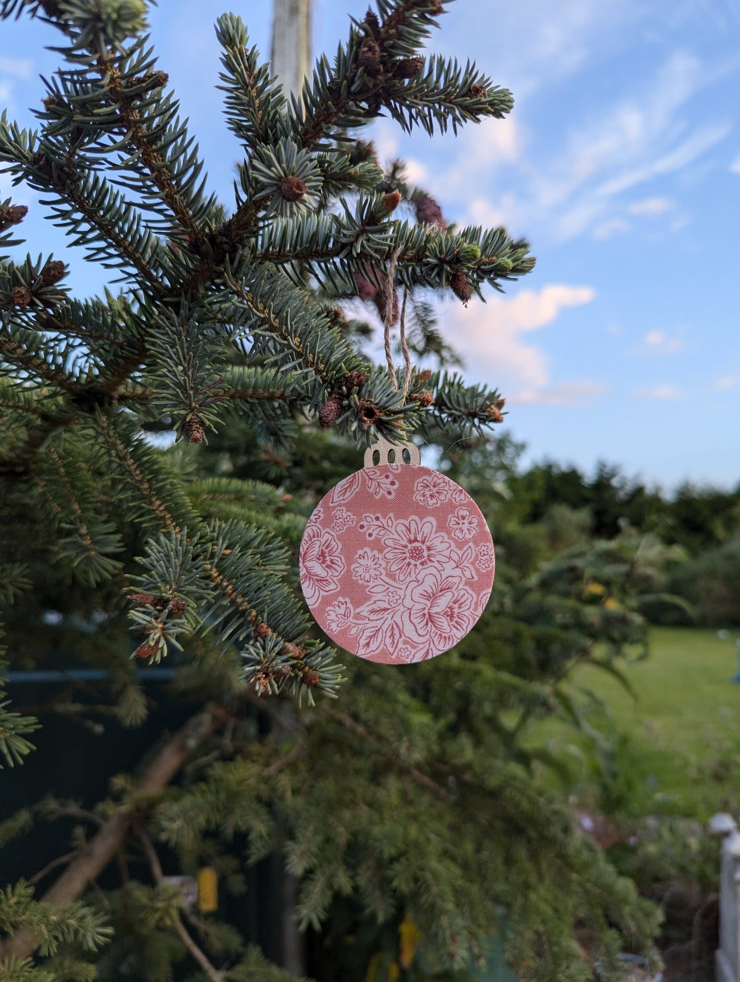 Pink Floral Handcrafted Wooden Ornament✨